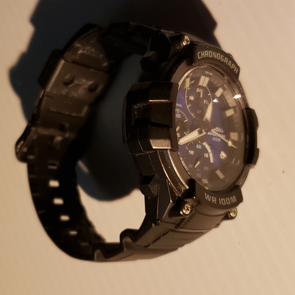 CASIO WATCH - Picture 3 of 16